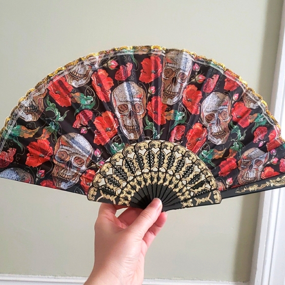 3/$35 Victorian-Inspired Folding Fan - Picture 1 of 3